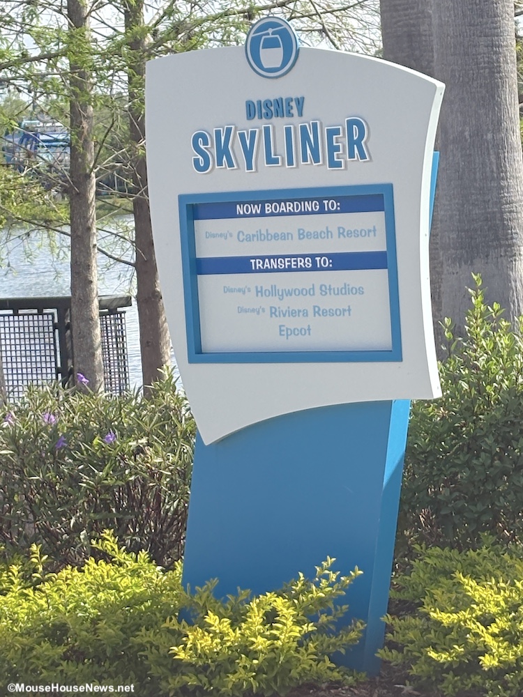 The BEST Ways To Park Hop at Disney World Using Disney Transportation