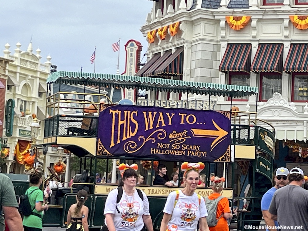 It’s Time To Make Plans For A HALLOWEEN Party At Magic Kingdom!