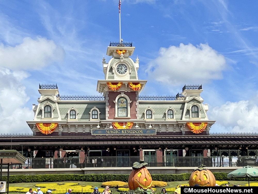 Uh Oh! It’s Going To Cost MORE To Visit Disney World in 2026