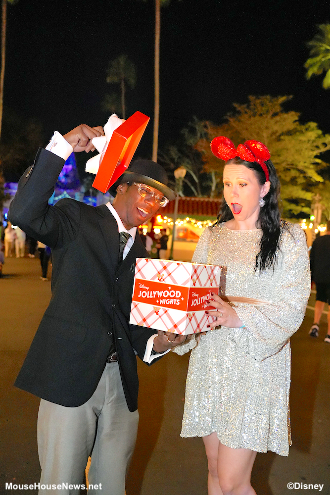 Hot Take: Why Jollywood Nights Could Make A Great DATE Night