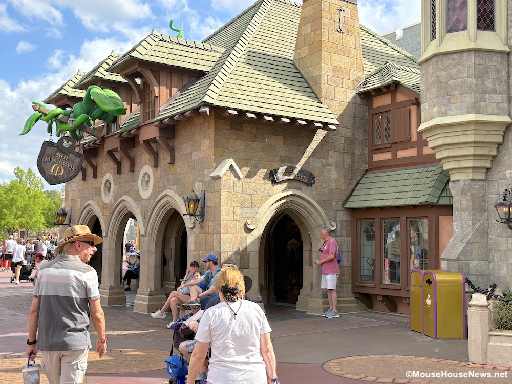 How To Literally Add A Little PIXIE DUST Into Your Disney Day!