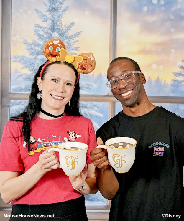 Cold Morning At Disney World? Fill Your Rapid Fill Mug With HOT Cocoa!