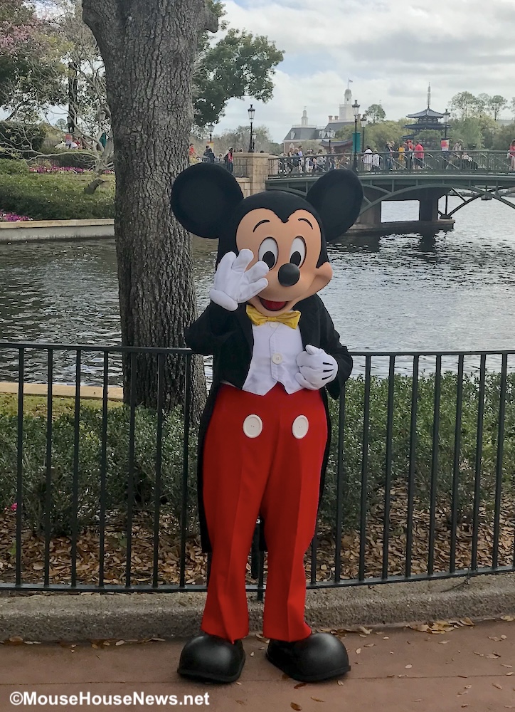 Here’s WHERE You Can Meet Your Pal (And Mine) At Disney World Theme Parks