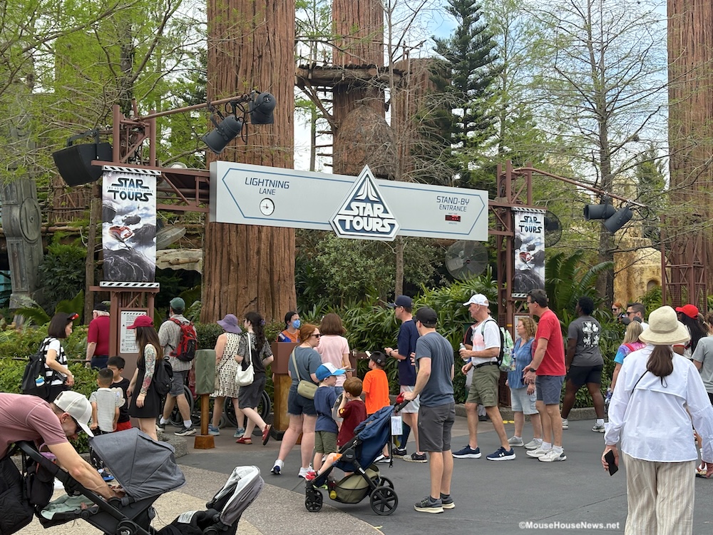 Virtual Queues Return: May The FOURTH Be With You For Star Wars Merchandise